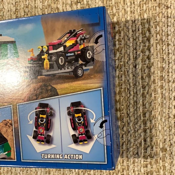LEGO City 60288 Race Buggy Transporter Building Kit (210 Pieces) New and Sealed - Picture 3 of 4